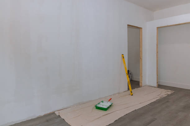 Best Black Mold Removal  in Vandenberg Af, CA